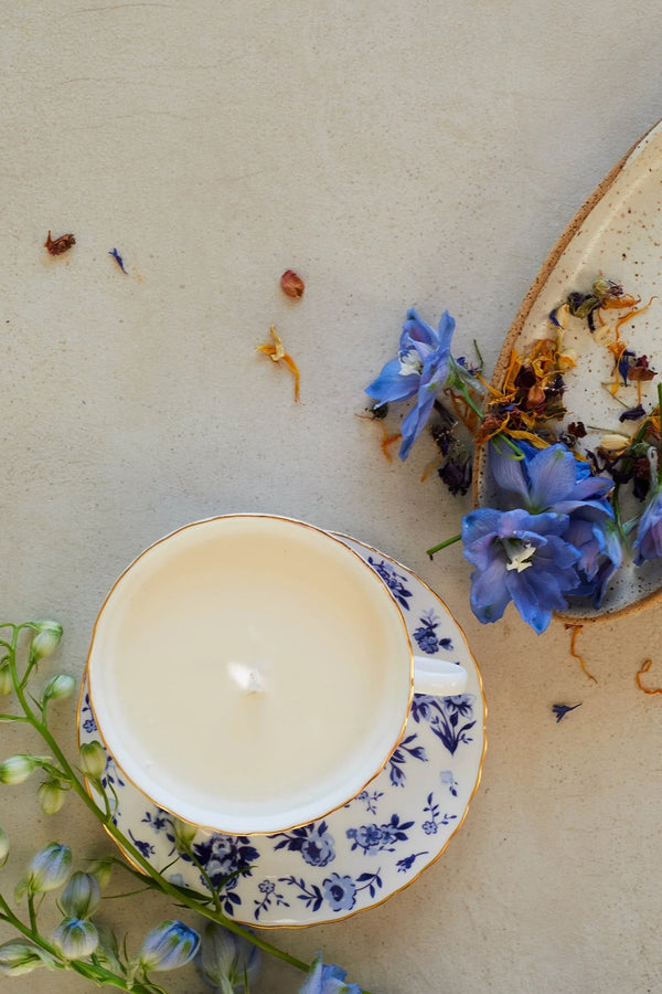 Peony & Olive Leaf teacup candle