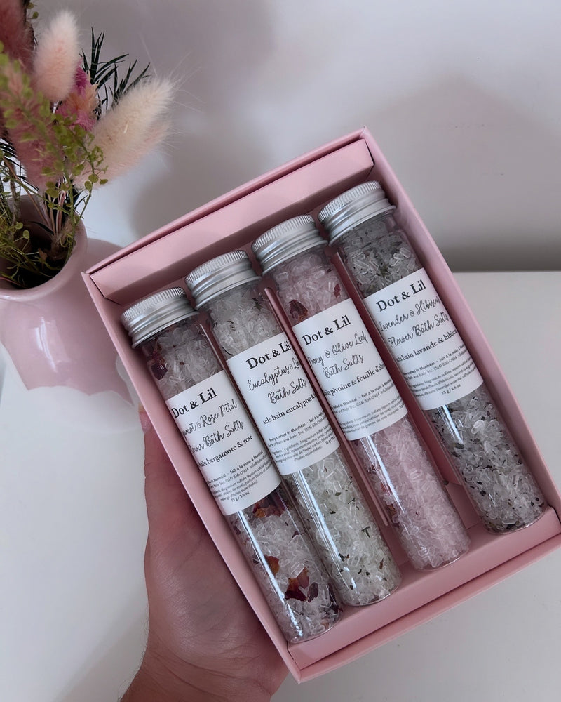 Library of bath salts gift set