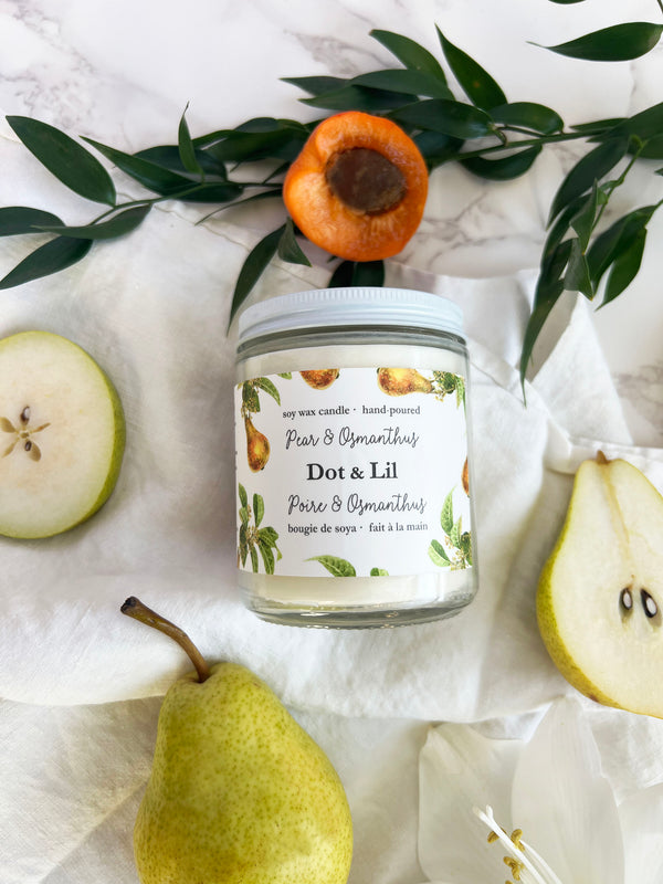 NEW Pear & Osmanthus candle